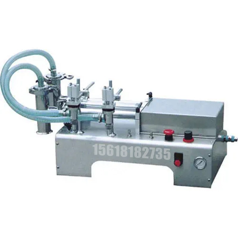 液體灌裝機(jī),稱重灌裝機(jī),定量灌裝機(jī) 液體灌裝機(jī),稱重灌裝機(jī),定量灌裝機(jī)