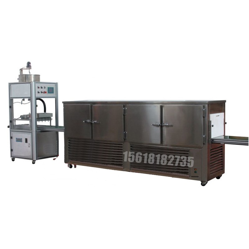 液體灌裝機(jī),稱(chēng)重灌裝機(jī),定量灌裝機(jī)