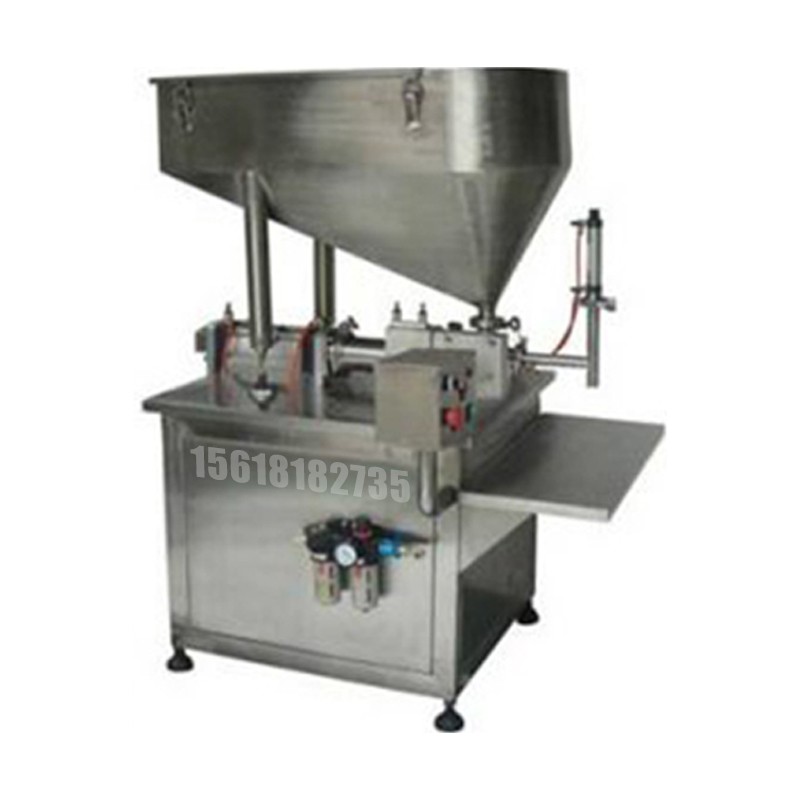 液體灌裝機(jī),稱重灌裝機(jī),定量灌裝機(jī) 液體灌裝機(jī),稱重灌裝機(jī),定量灌裝機(jī)