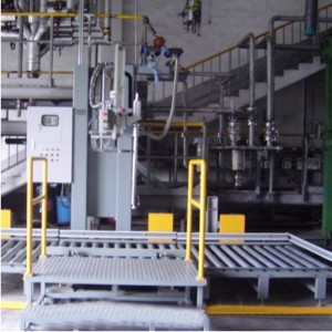 500L潤滑油灌裝機(jī) 自動輸送灌裝機(jī)制造廠家