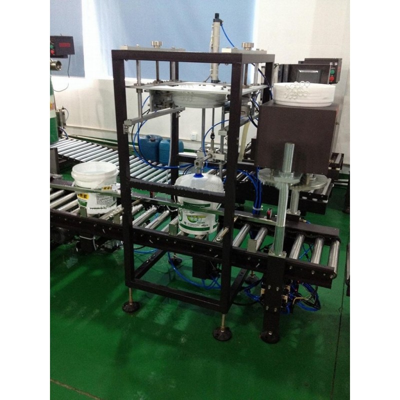 全自動稱重灌裝+落蓋+旋蓋線