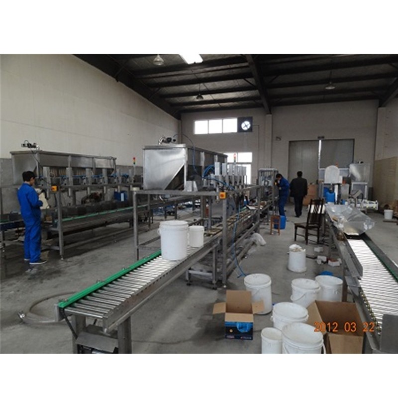 機(jī)油灌裝機(jī) 防爆灌裝機(jī) 化工涂料灌裝機(jī) 化工液體灌裝機(jī)