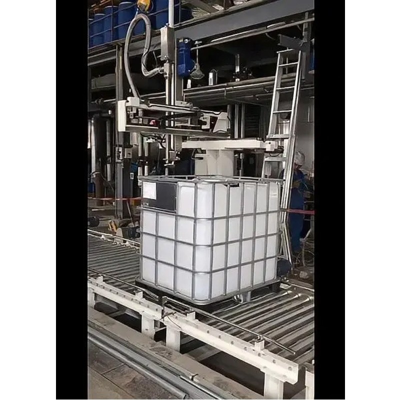 潤(rùn)滑油灌裝機(jī) 1000升擺臂式灌槍灌裝機(jī)