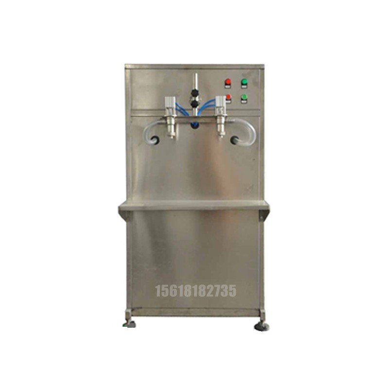 半自動雙頭食用油灌裝機